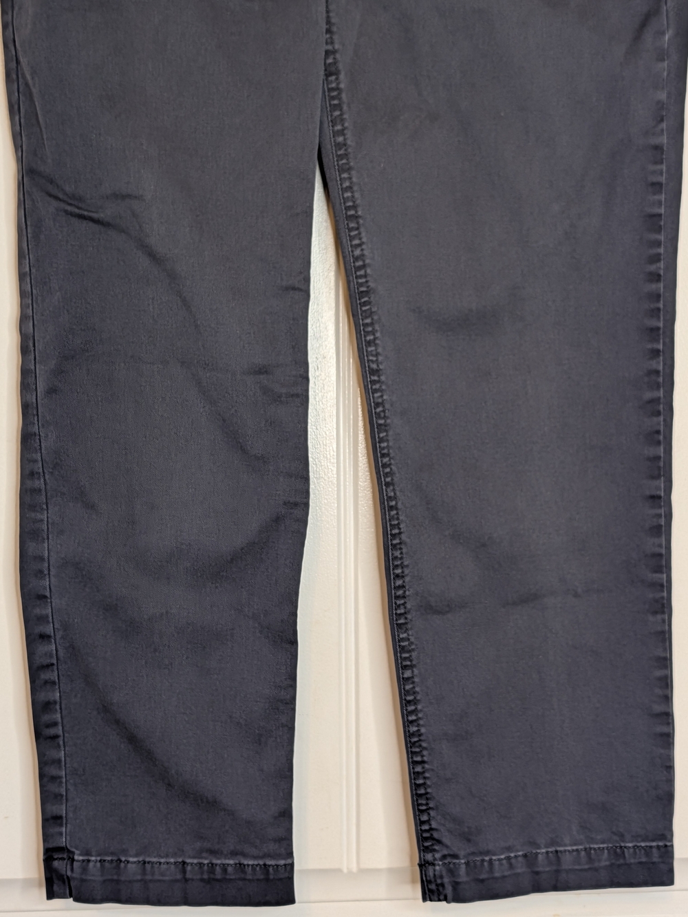 LOFT Petites Gray Slim Cropped Mid Rise Chino Pants - Picture 4 of 13